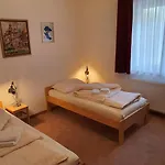 Πανσιόν Hober Prevalje
