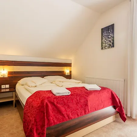 Hober 3* Prevalje