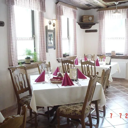 Hober Guest house 3*