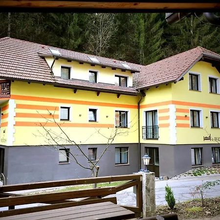 Hober Guest house Prevalje