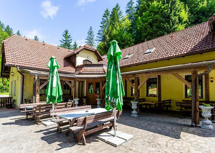 Πανσιόν Hober Prevalje