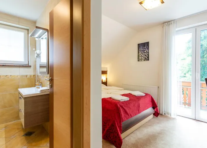 Hober Πανσιόν 3*