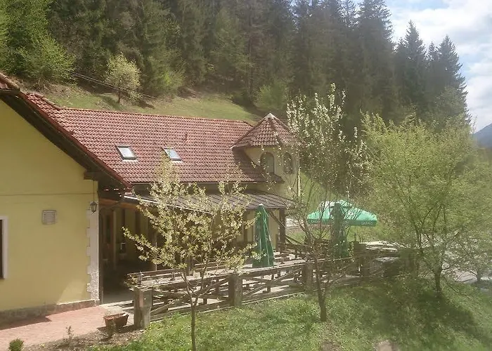 Hober Πανσιόν